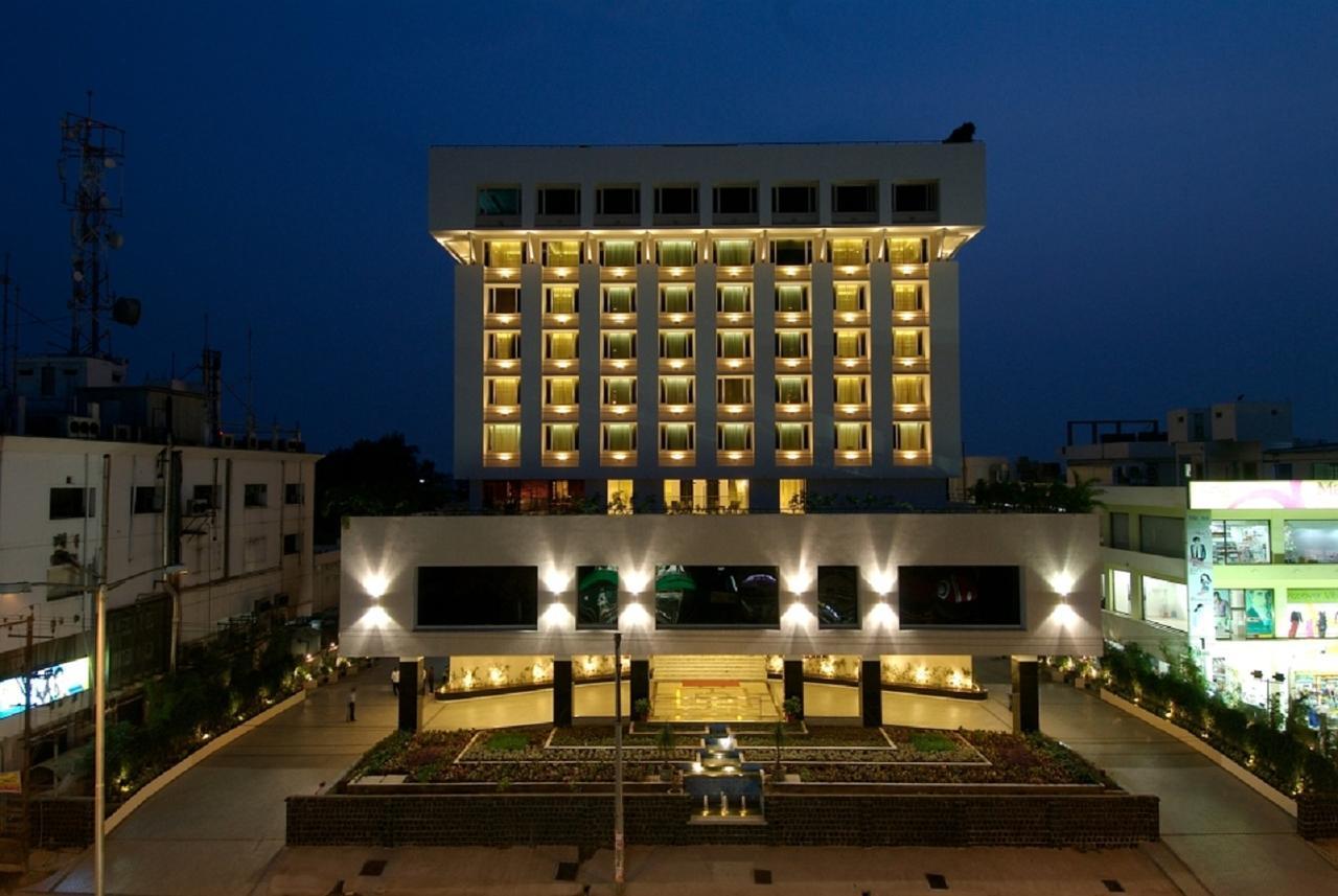 Vivanta Vijayawada, Mg Road Kültér fotó