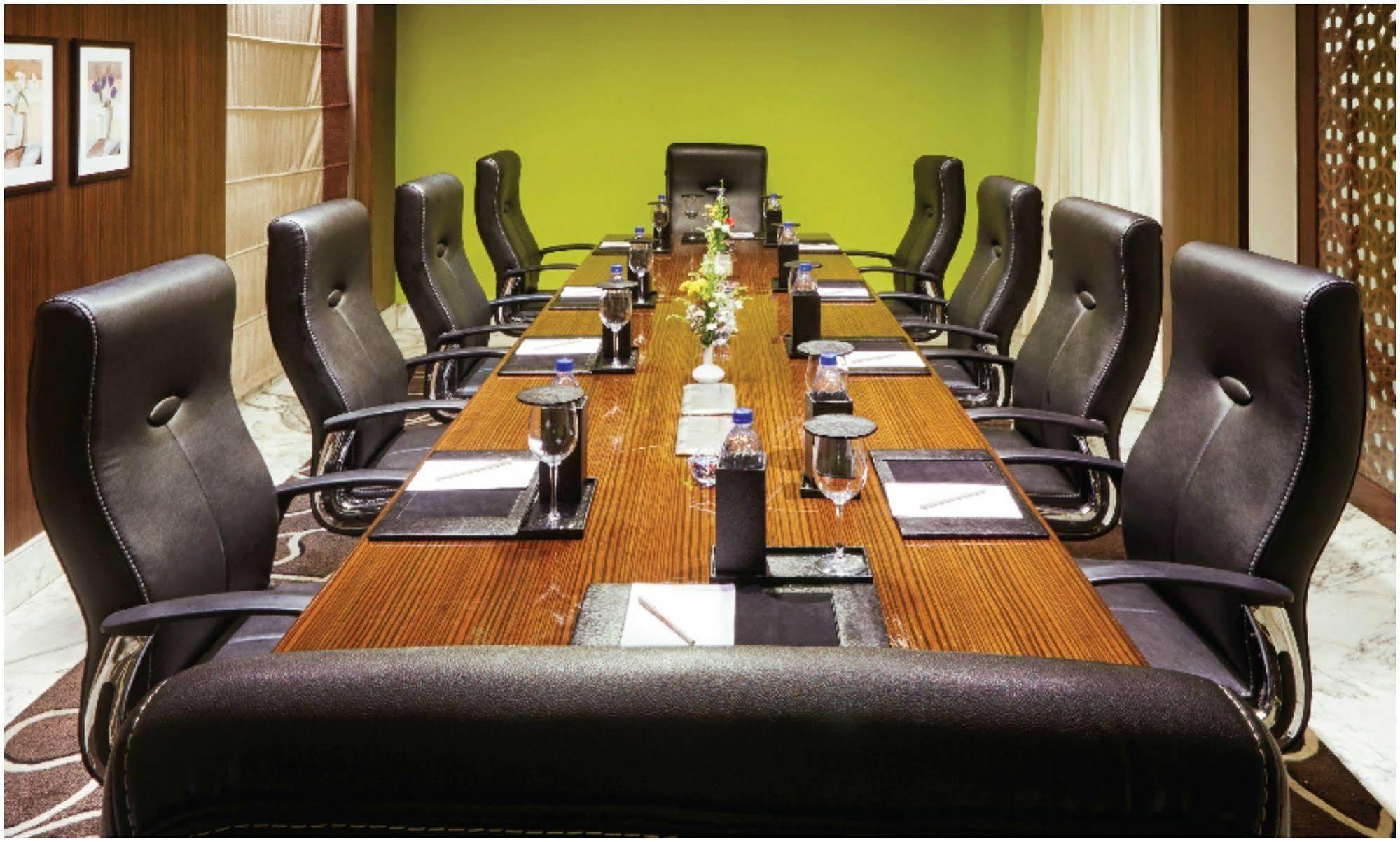 Vivanta Vijayawada, Mg Road Kültér fotó